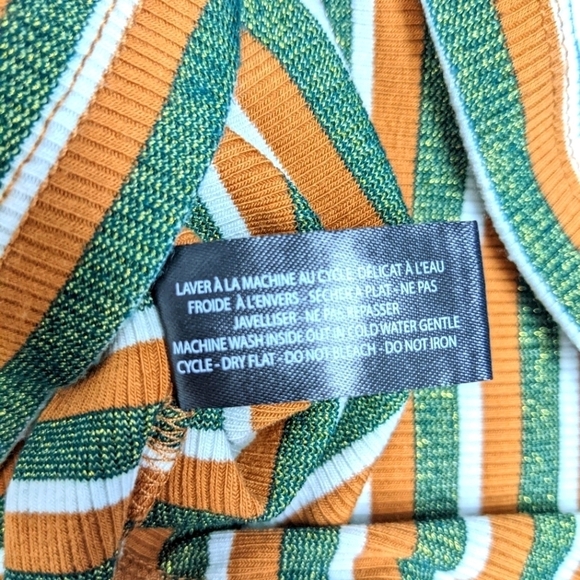 Simons Icône women's 90s striped zipped mock neck top size M - Picture 6 of 8